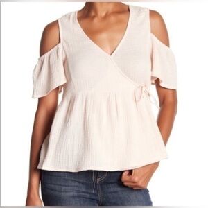 Lucky Brand Women’s Cold Shoulder Top Size L